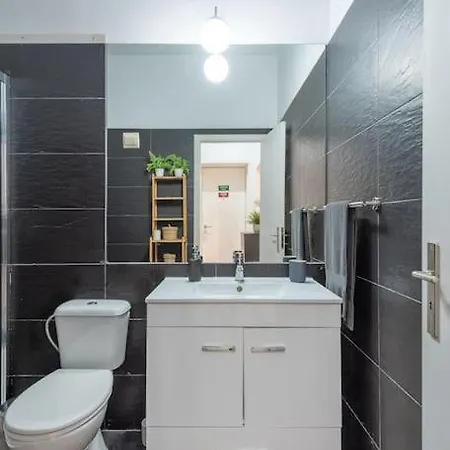 Modern Rustic In Graca Apartament *